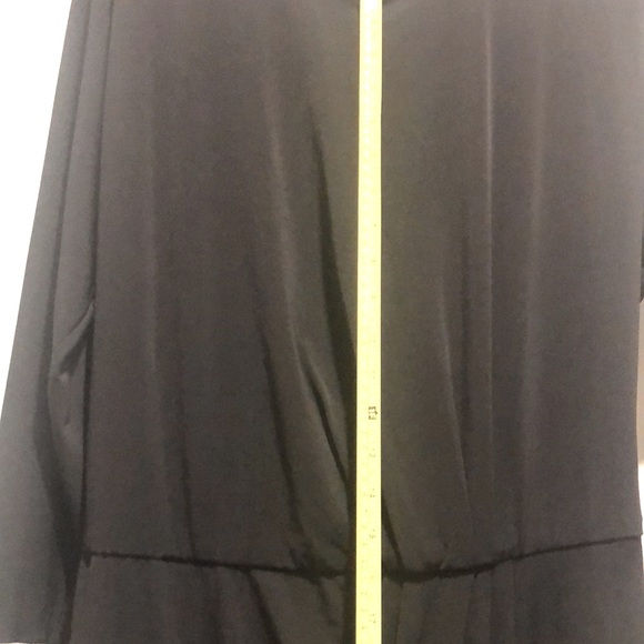 EUC [Trina Turk] Solid Black, 3/4 Sleeve, Knee-Length Draped Dress Womens Sz 6 - Picture 9 of 16